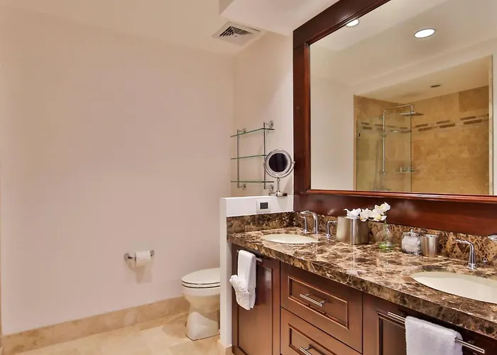 360 Splendor 304 Ocean View Condo- With Breakfast Playa Flamingo